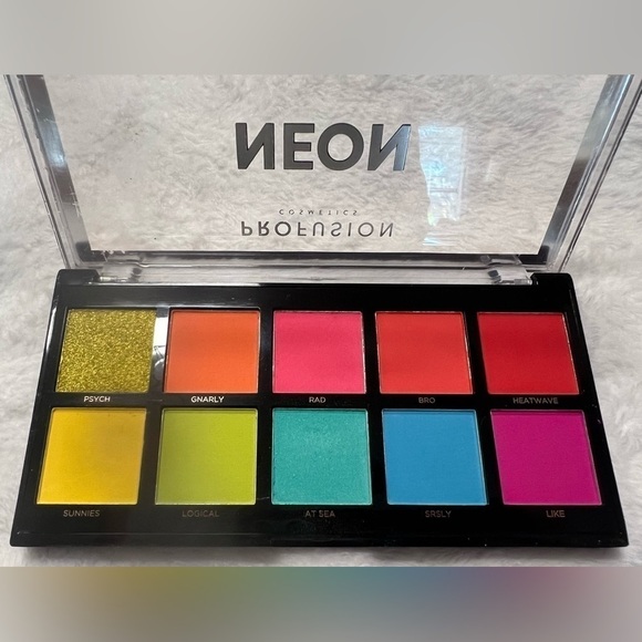 Profusion Neon Make‎ up NEW - Picture 3 of 3